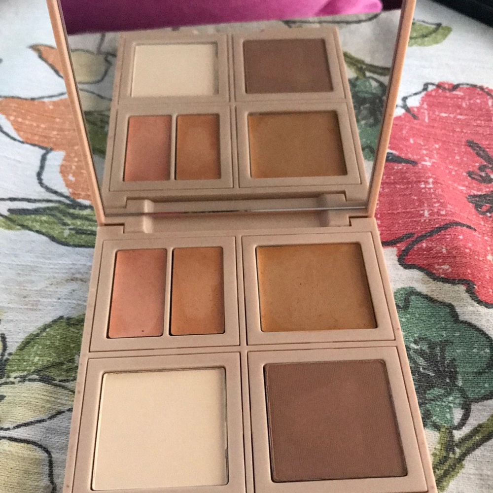 Natural tan Bobbi brown